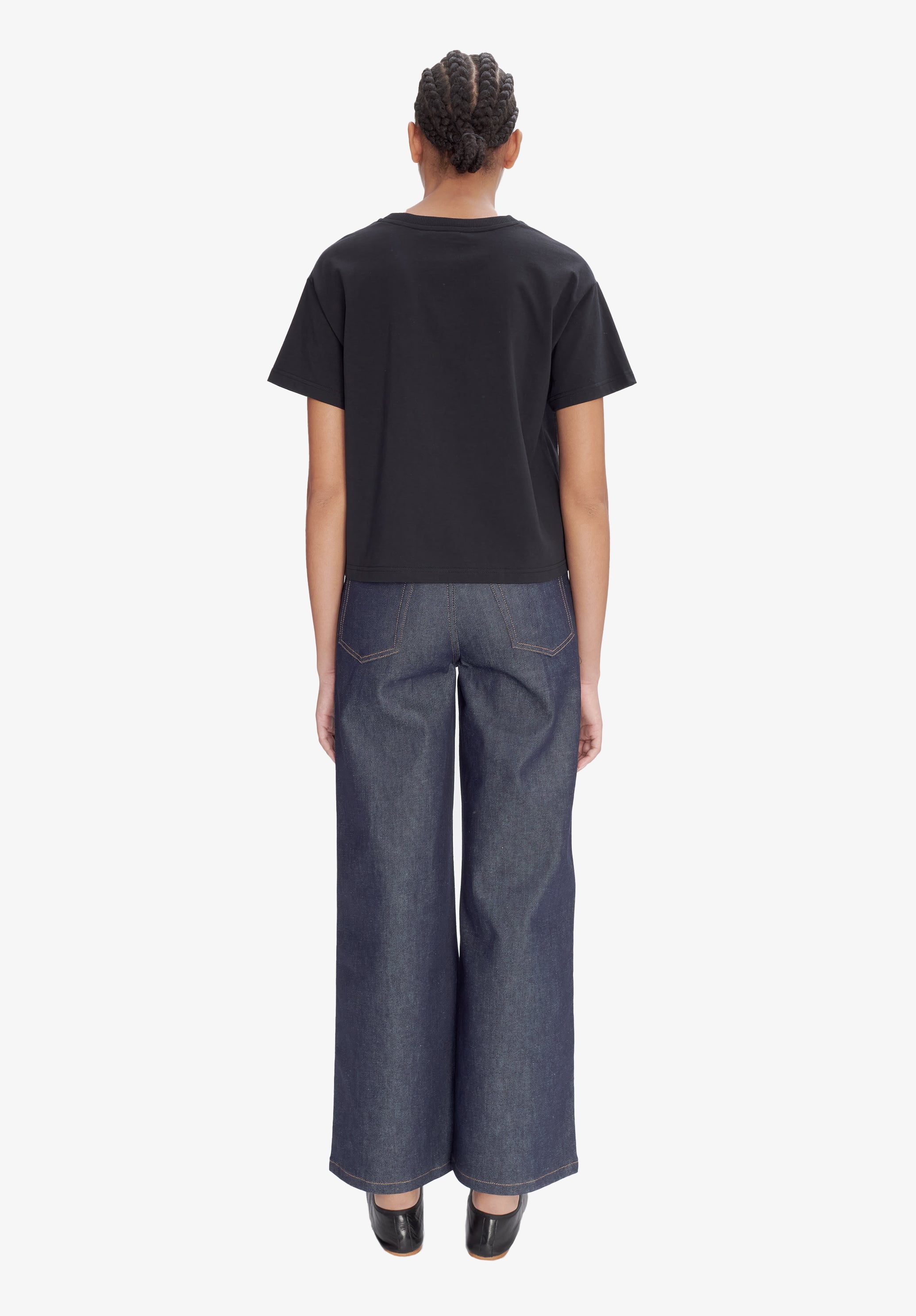 Boxy Micro Logo T-shirt - 3