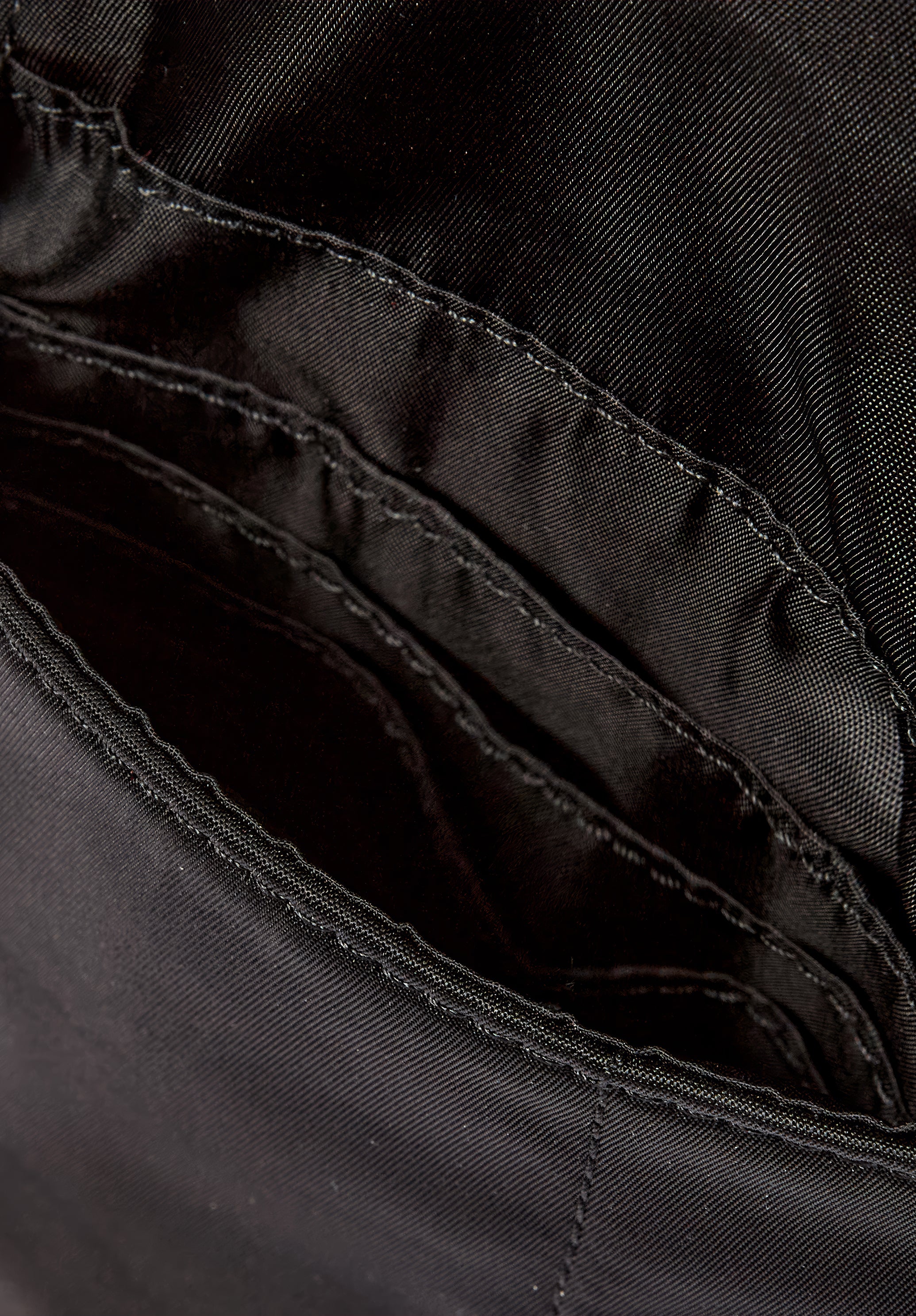 Trek crossbody pouch - 5