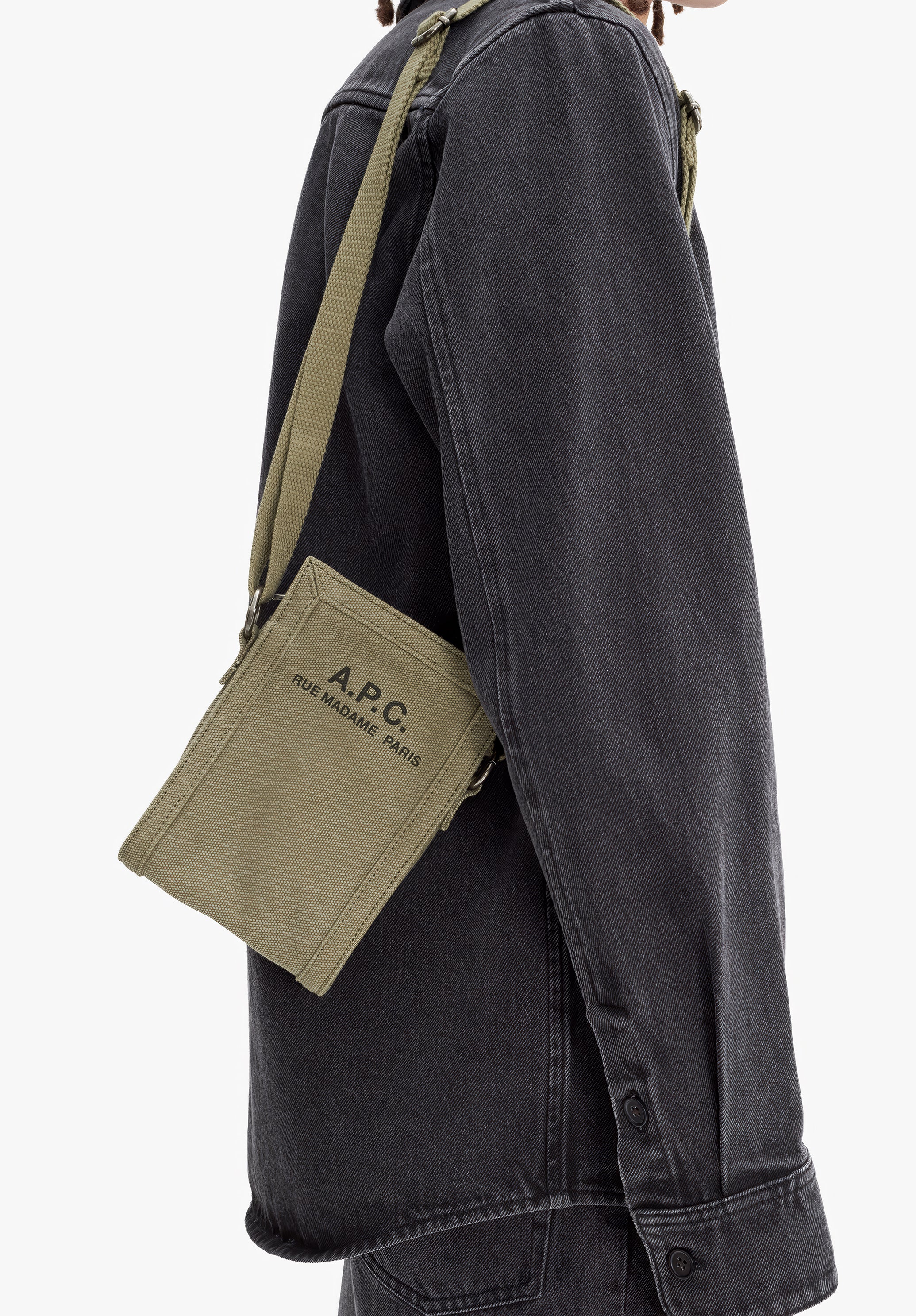 Recuperation neck pouch - 1