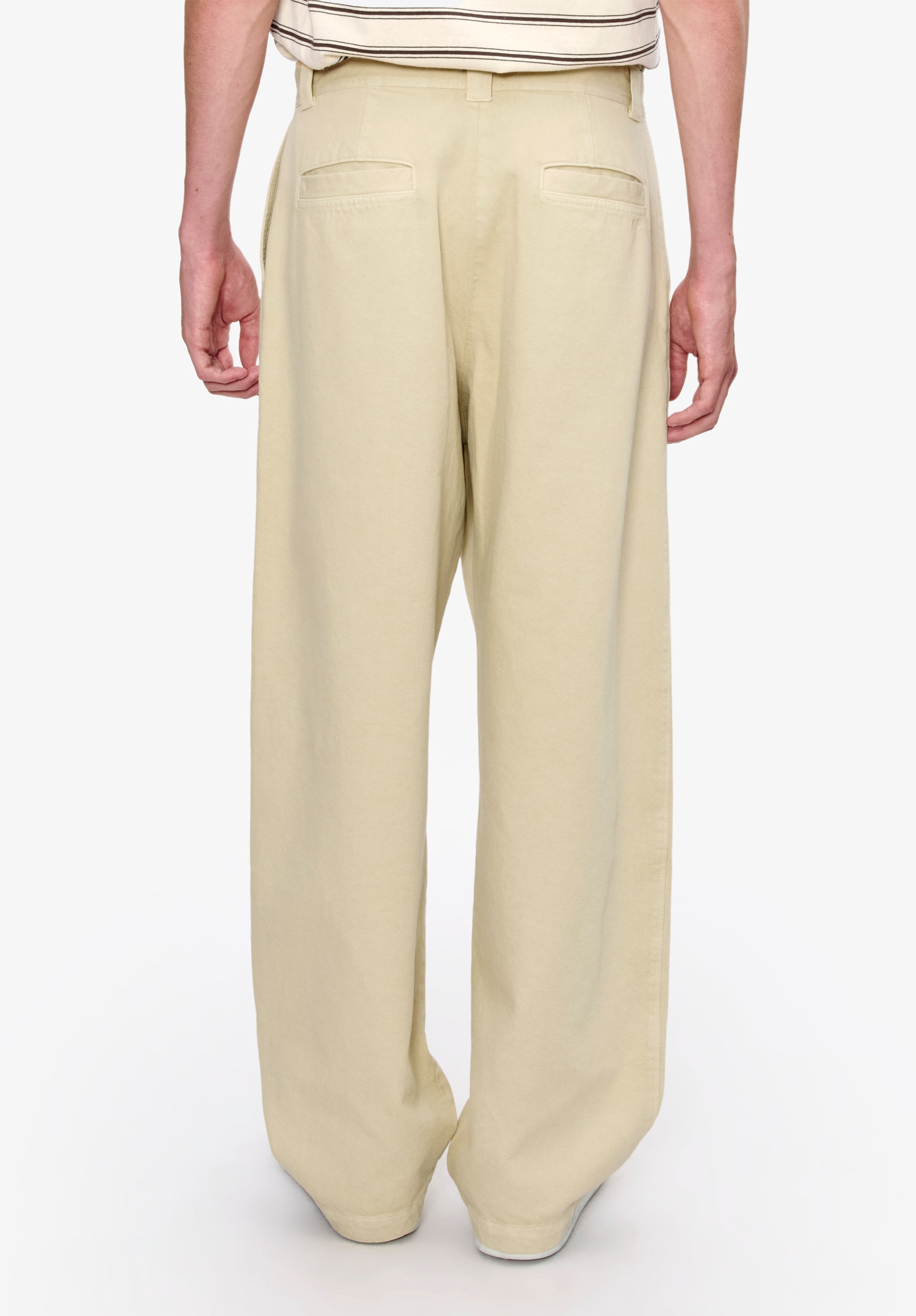 Dan Chinos - 5