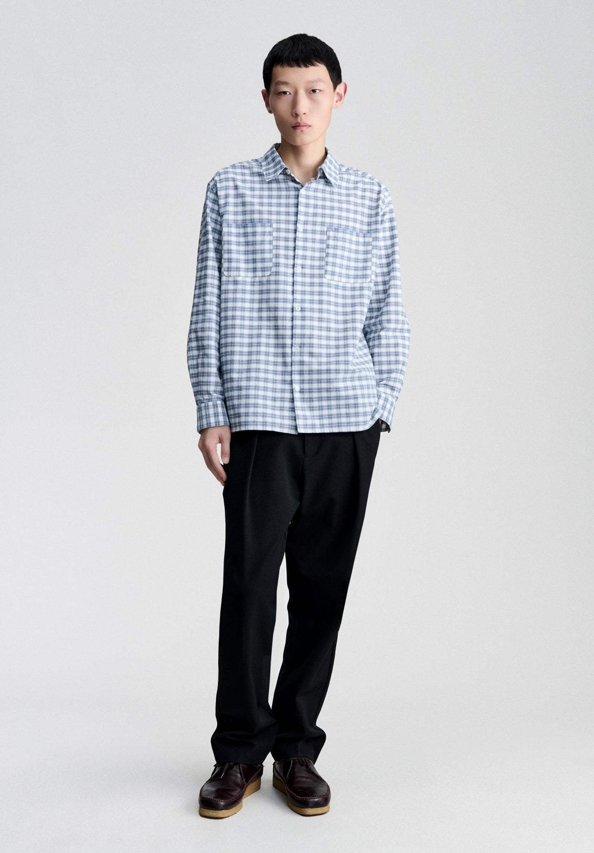 Ecru shirt with blue checks in organic cotton