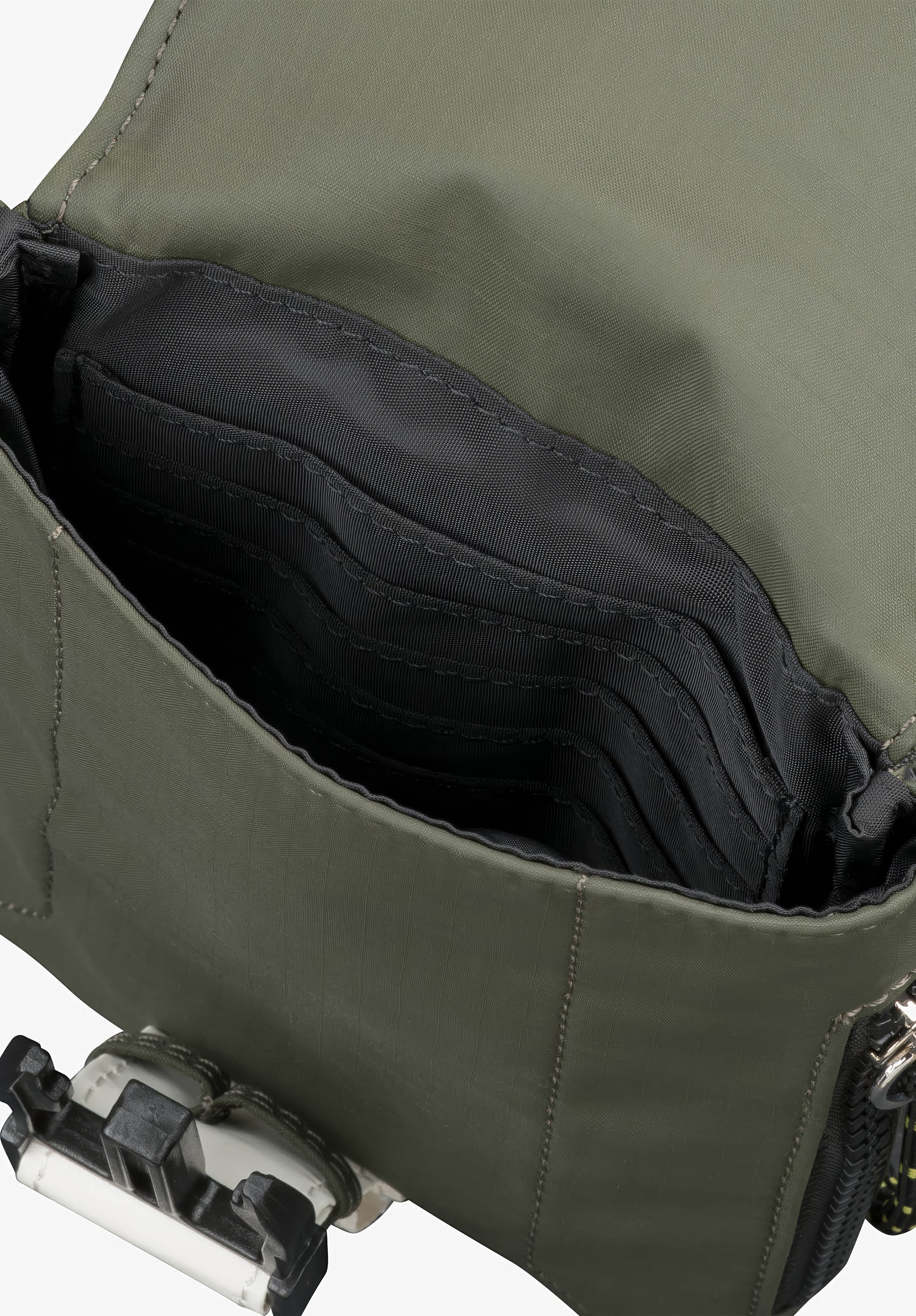 Trek crossbody pouch | A.P.C.