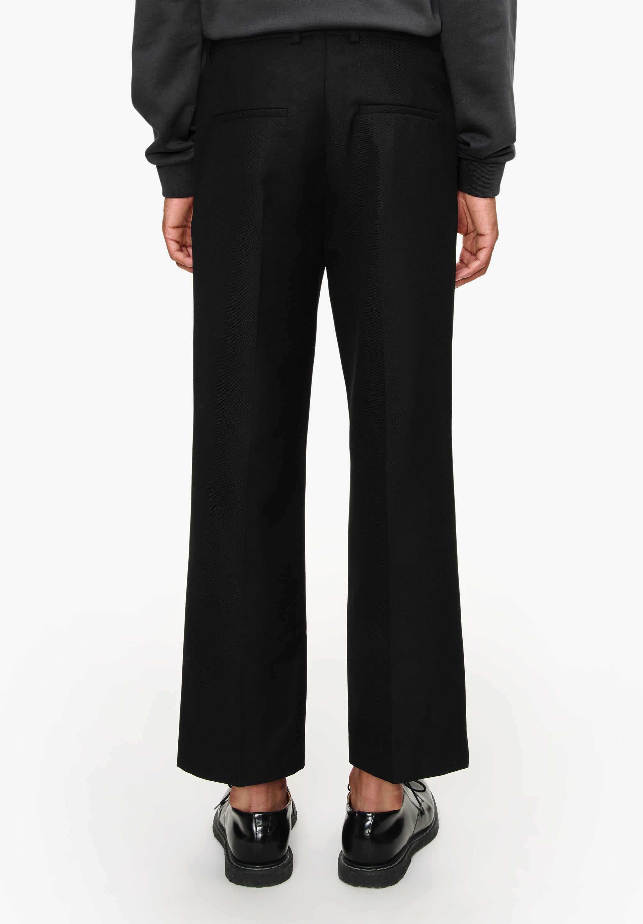 Straight, wide-leg trousers with permanent crease | A.P.C. Straight, wide-leg trousers with permanent crease | A.P.C.
