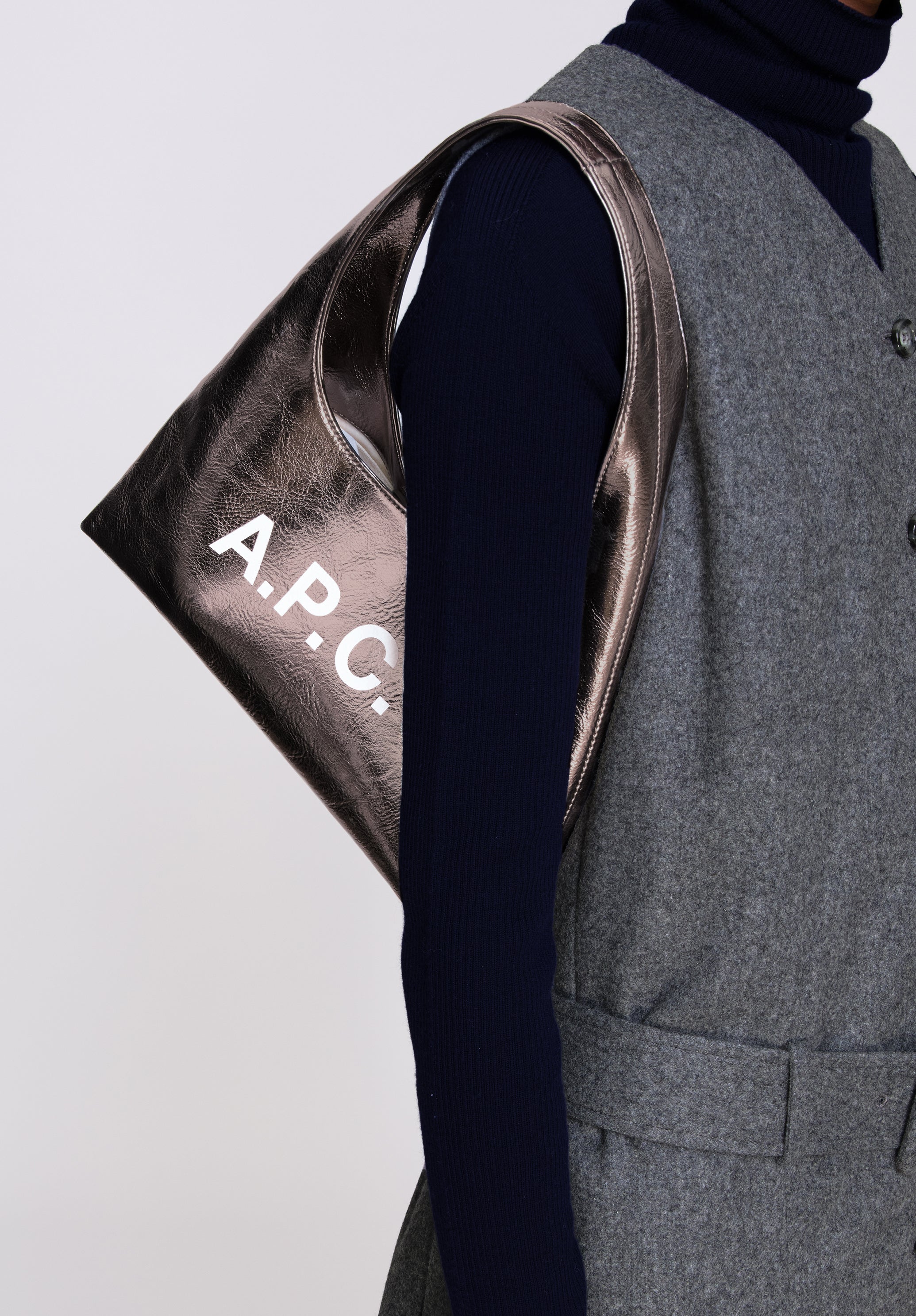 A.P.C. Baby Ninon Shoulder Bag ハットバック Baby Ninon Shoulder bag | A.P.C.