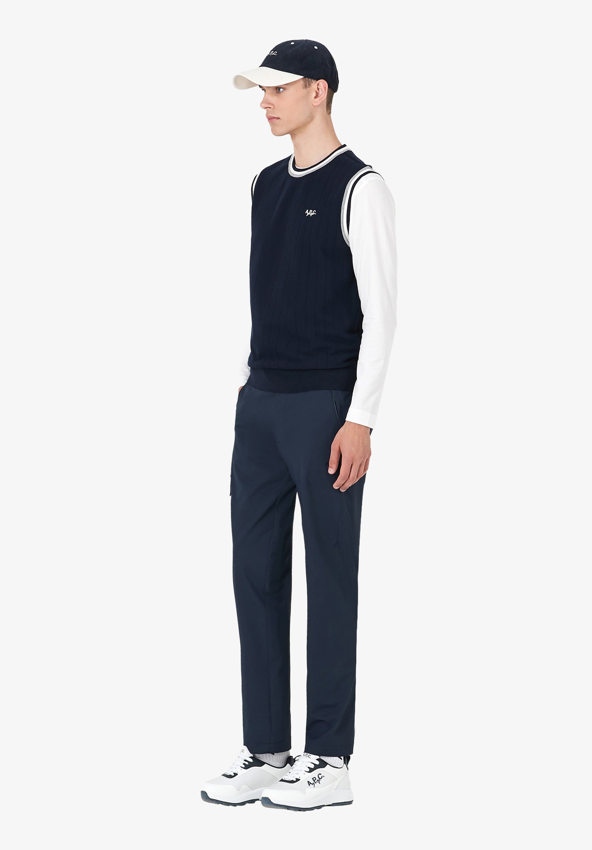 Sleeveless sweater - 2