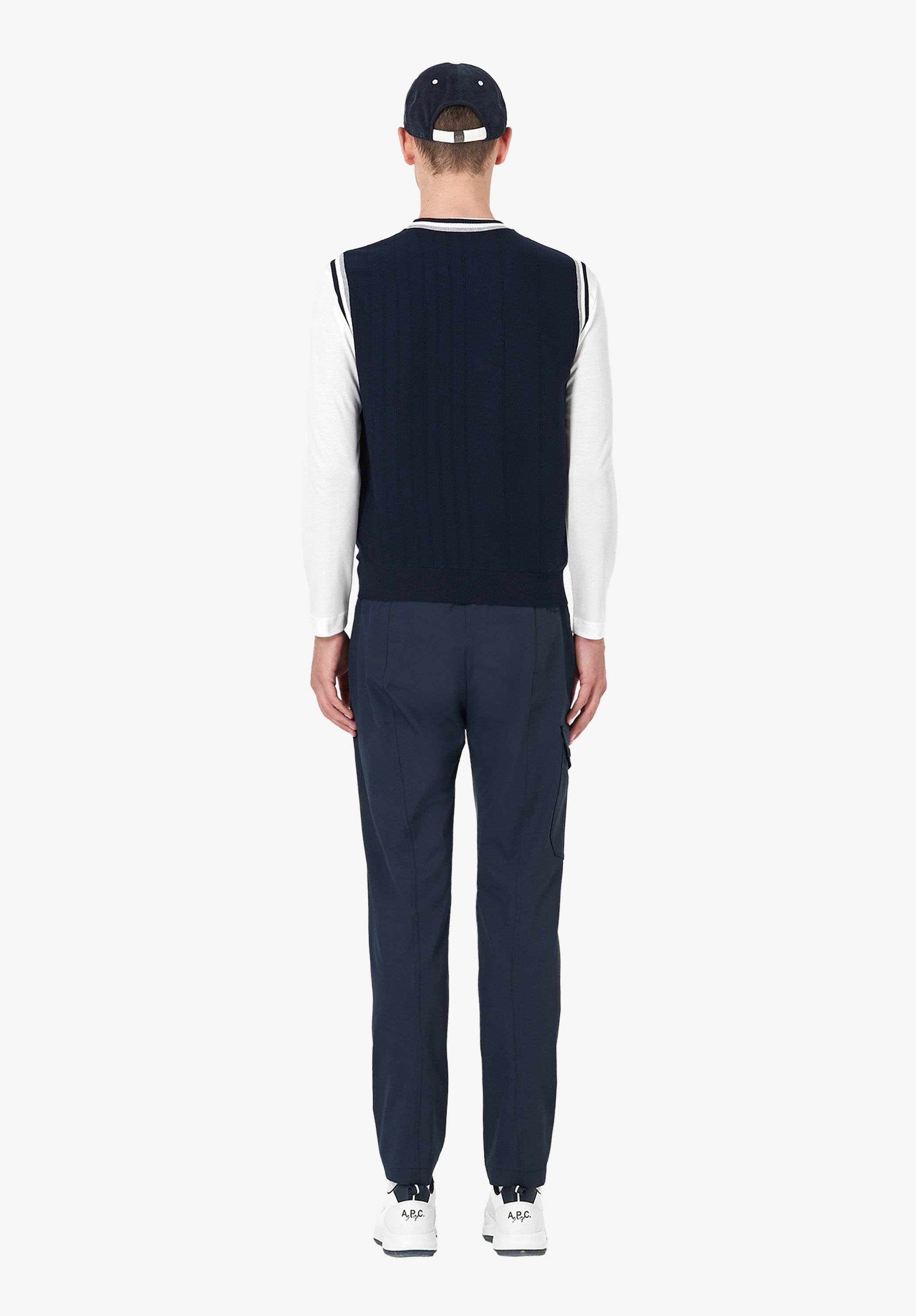 Sleeveless sweater - 3