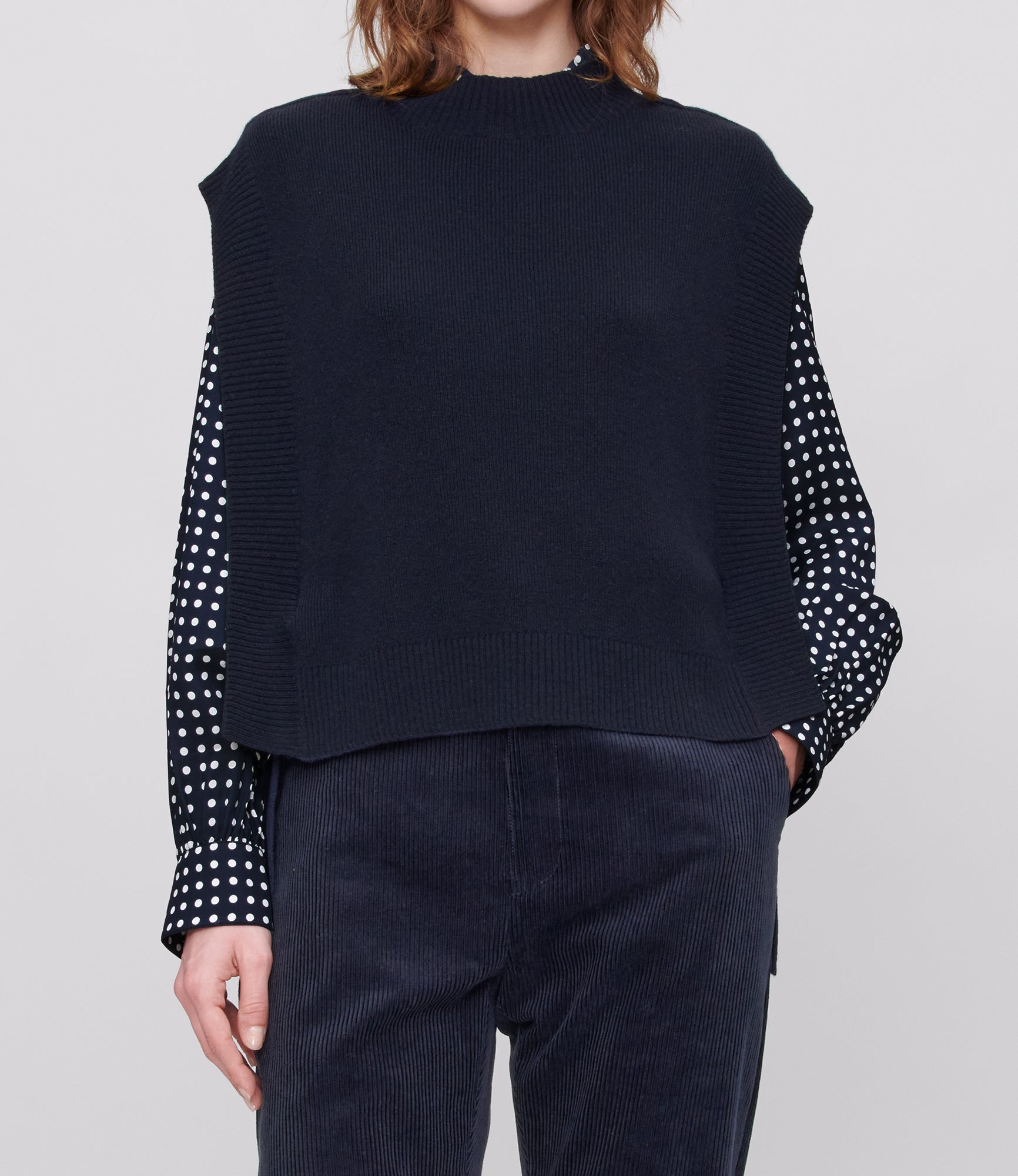 Mathilde sleeveless jumper