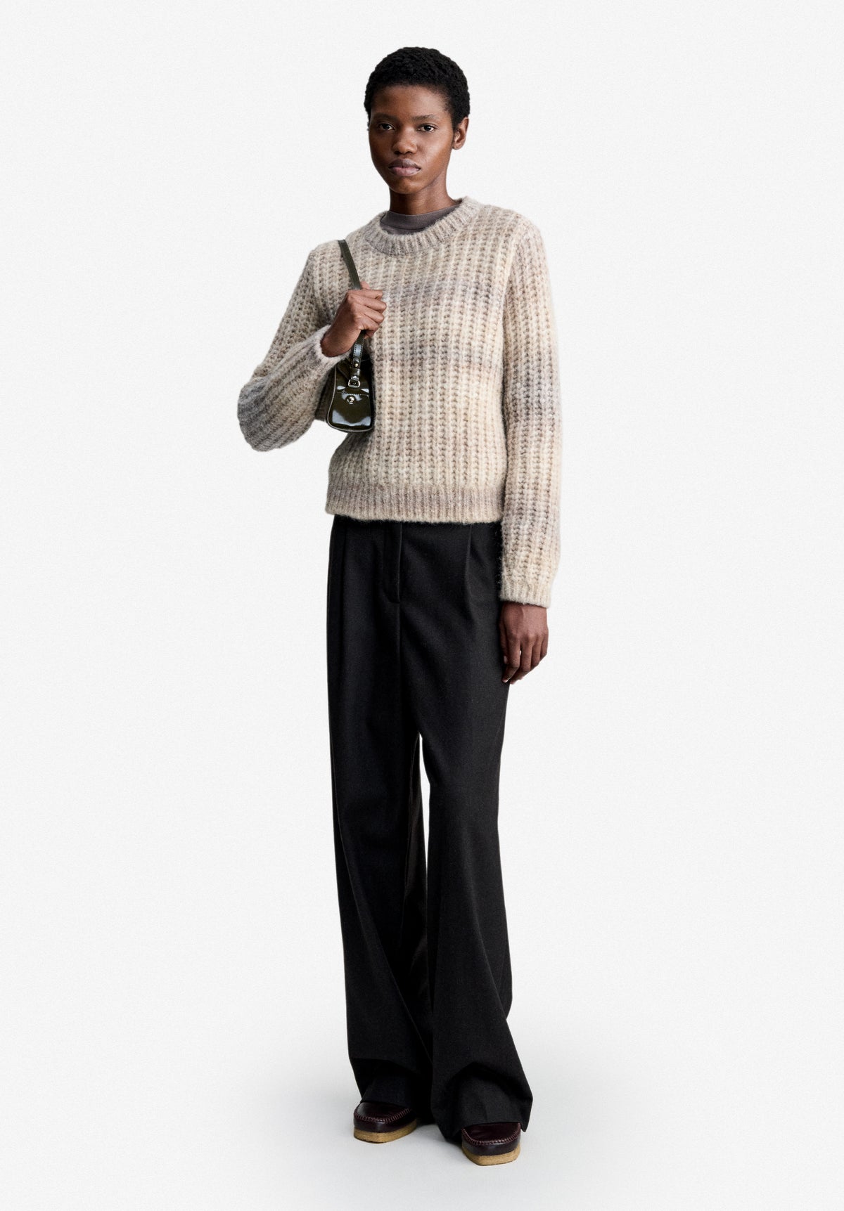 Light beige chunky knit sweater - 1